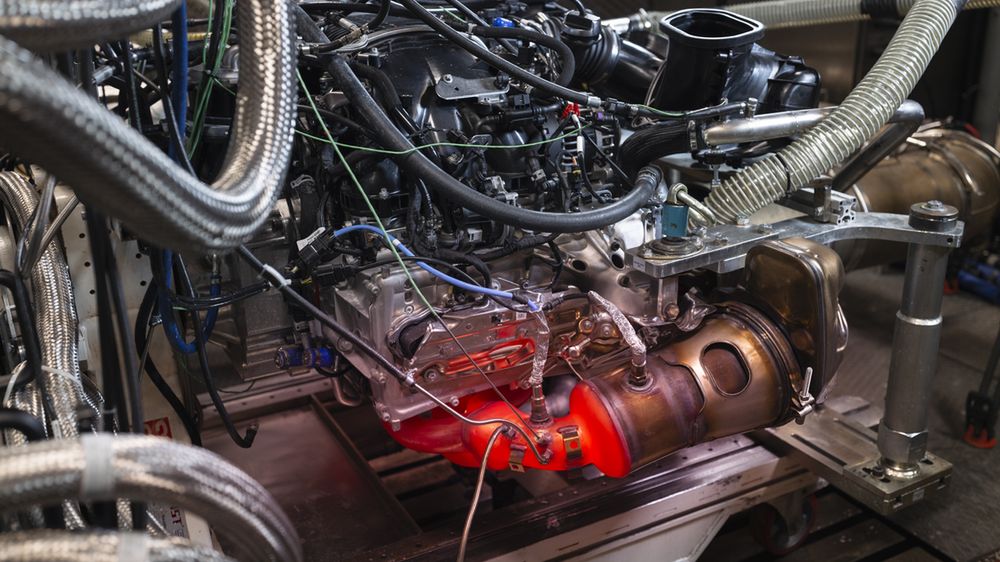 Silnik Porsche 911 GT3 podczas testów