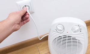 Dogrzewał mieszkanie farelką. Rachunek jest potężny