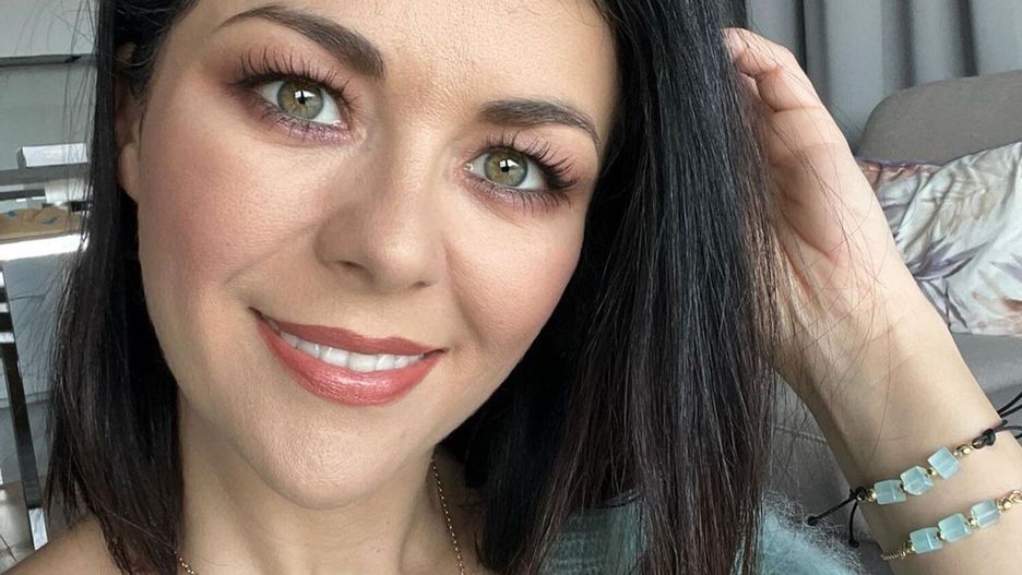 Chociaż uwielbia mocne kolory, jesienią Kasia Cichopek lubi wskoczyć w szarośćInstagram/katarzynacichopek