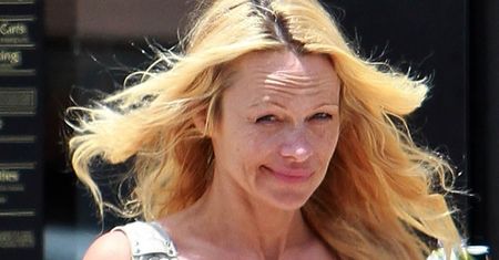 Pamela Anderson bez Photoshopa!