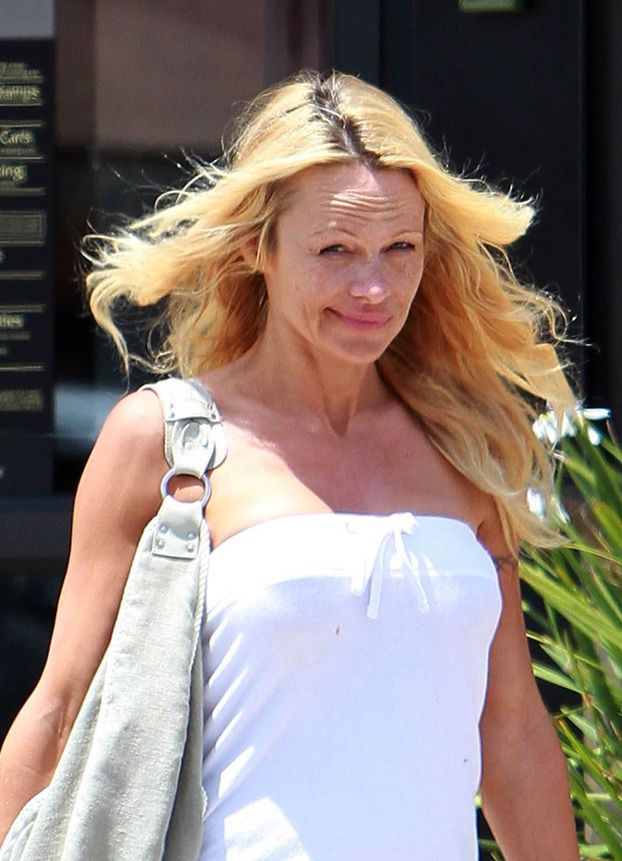 Pamela Anderson bez Photoshopa!