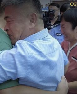 Chiny. Po 24 latach odnalazł syna