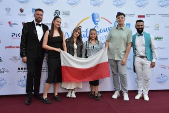 Ciechocinek: Otwarcie Vistula Sounds 2025 z wielką gwiazdą Ireną Santor. Wideo, zdjęcia