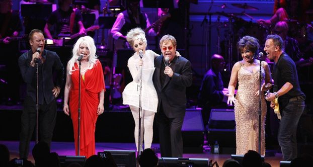 Gaga, Elton John i Sting NA JEDNEJ SCENIE!