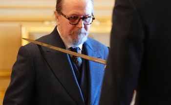 Książę William zaskoczył Gary'ego Oldmana. "Mam ochotę porządnie cię umyć"