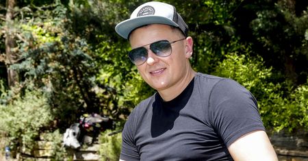 Jakie wykształcenie ma Rafał Brzozowski? Można się zdziwić