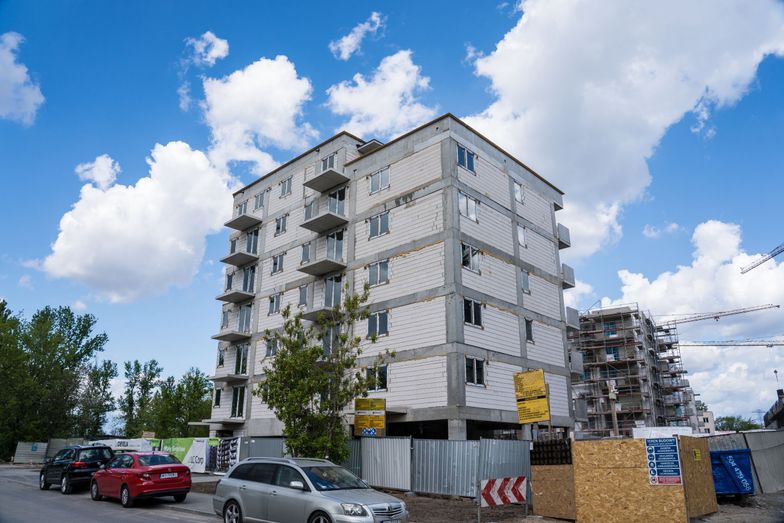 W trzydziestoletniej historii gospodarki rynkowej w Polsce oddano do użytkowania ponad 3,7 mln mieszkań.