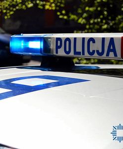 Kobieta z płaczem podbiegła do policji. "Cała rodzina zatruła się grzybami"