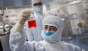 Koronawirus. Zdaniem rządu pierwsze szczepienia mogą rozpocząć się już w grudniu