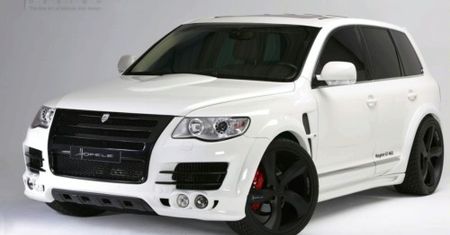 VW Touareg poszerzony przez Hofele