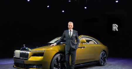 Rolls-Royce zapowiada ostatnie V12. Później będzie już tylko prąd