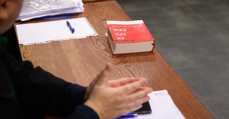Urodziła dziecko i włożyła je do pudełka. Rusza proces w głośnej sprawie