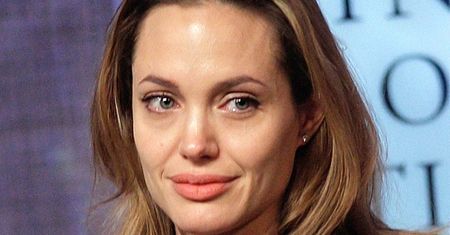 Angelina PORONIŁA!