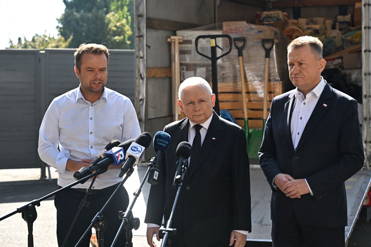 wiceminister, Jarosław Kaczyński, ministerstwo rodziny pracy i polityki społecznej Wiceminister odpowiada Kaczyńskiemu. Czasy zamrażarki się skończyły