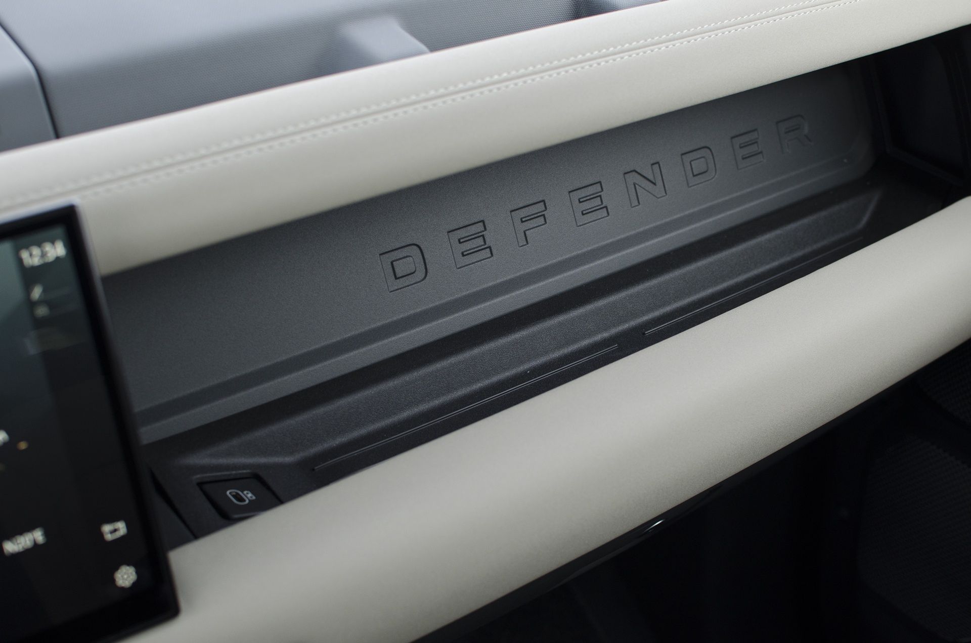 Defender 130