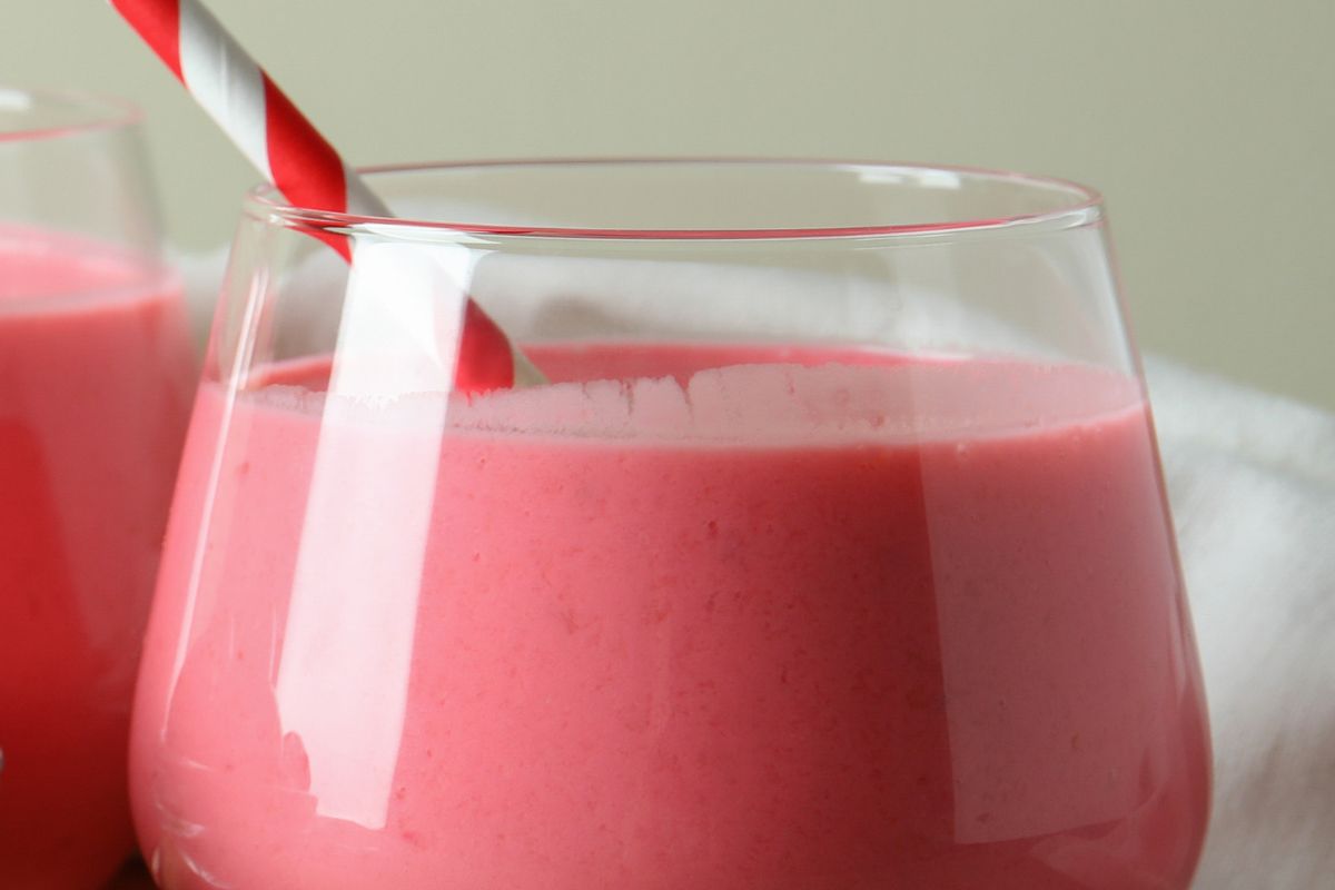 Mleko wiśniowe pomaga w zasypianiu