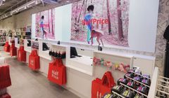 Marne lato nie zatrzymało grupy CCC. Ta sieć sklepów urosła najmocniej