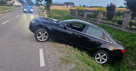 Był tak pijany, że nie trafił w zjazd. Audi kupił dzień wcześniej