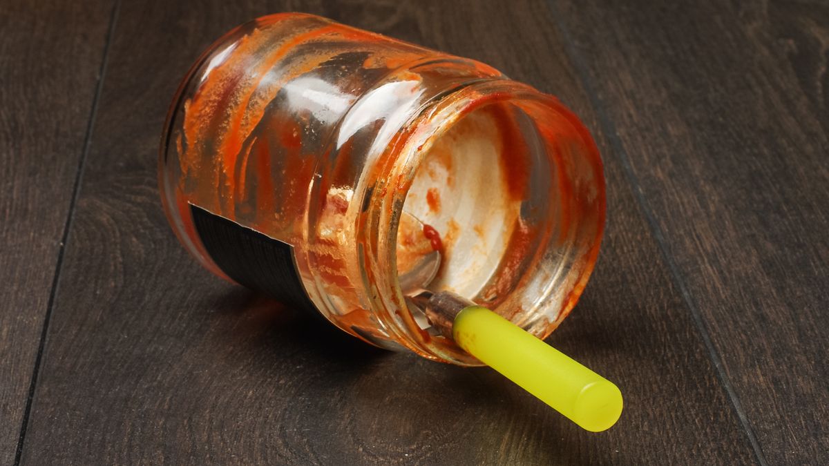 Gdzie wyrzucić brudny słoik?