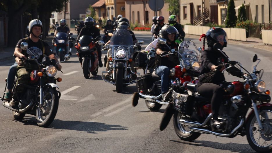 Z roku na rok jest coraz więcej pojazdów podczas Motopikniku w Kobylinie