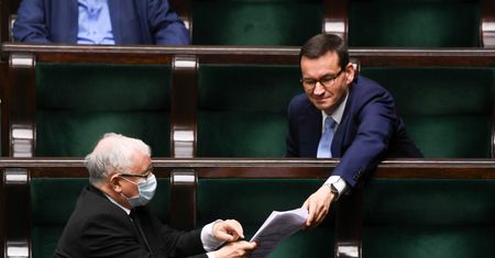 Najnowszy sondaż. Morawiecki kontra Kaczyńskim. Zaskakujące wyniki i zdecydowana przewaga