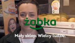 „Mały sklep. Wielcy ludzie” - Żabka w spocie dziękuje franczyzobiorcom i pracownikom (wideo)