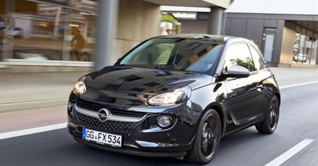 Opel Adam Black Link i White Link - czarno-biały Frankfurt