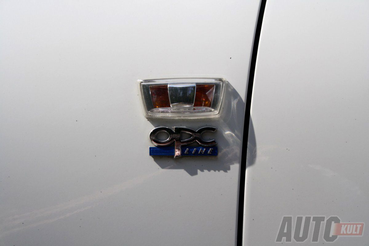 Opel Insignia Sport OPC Line