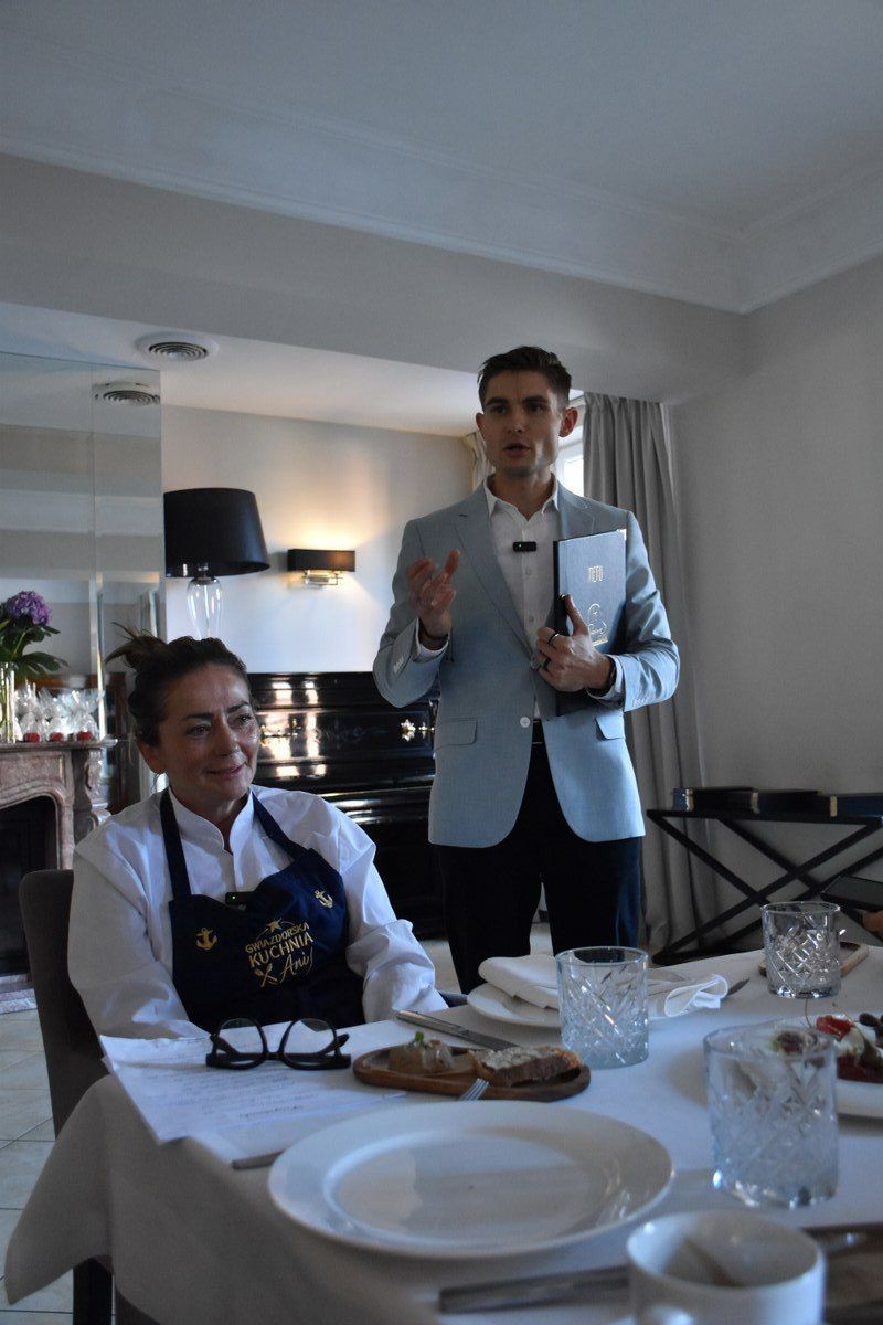 Stół Chopina zamiast Romy. W Kaliszu powstała nowa restauracja, która serwuje polskie dania w nowoczesnym wydaniu