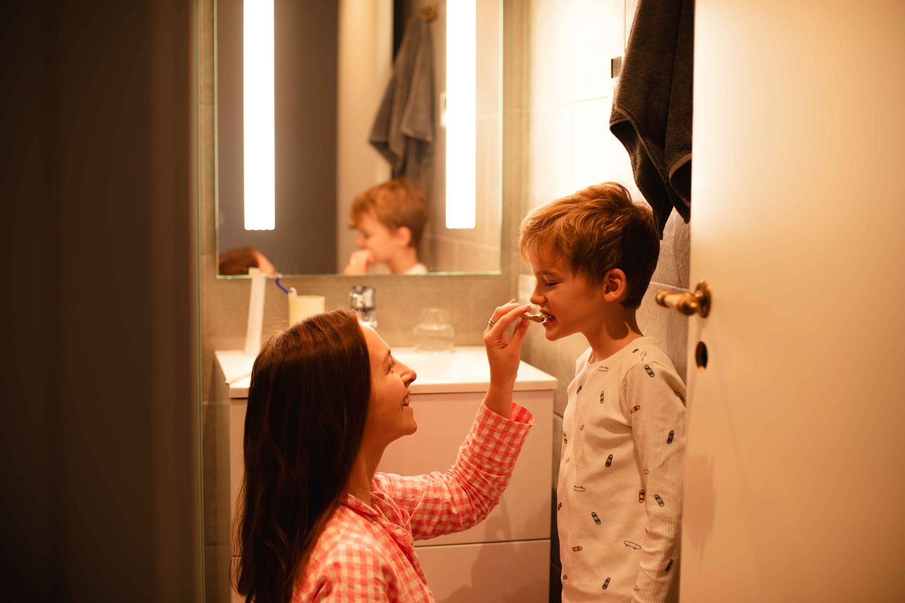 Jak chronić zęby dzieci? PTSD publikuje nowe rekomendacje