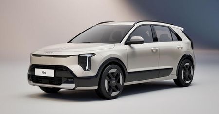 Kia sypie premierami jak z rękawa. Poznajcie Niro po liftingu