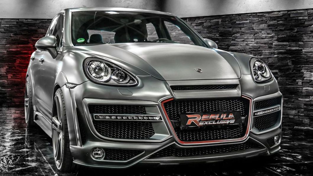 Agresywne Porsche Cayenne 1