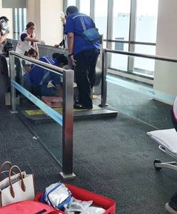 Koszmar na lotnisku w Bangkoku. Kobieta straciła nogę na ruchomym chodniku