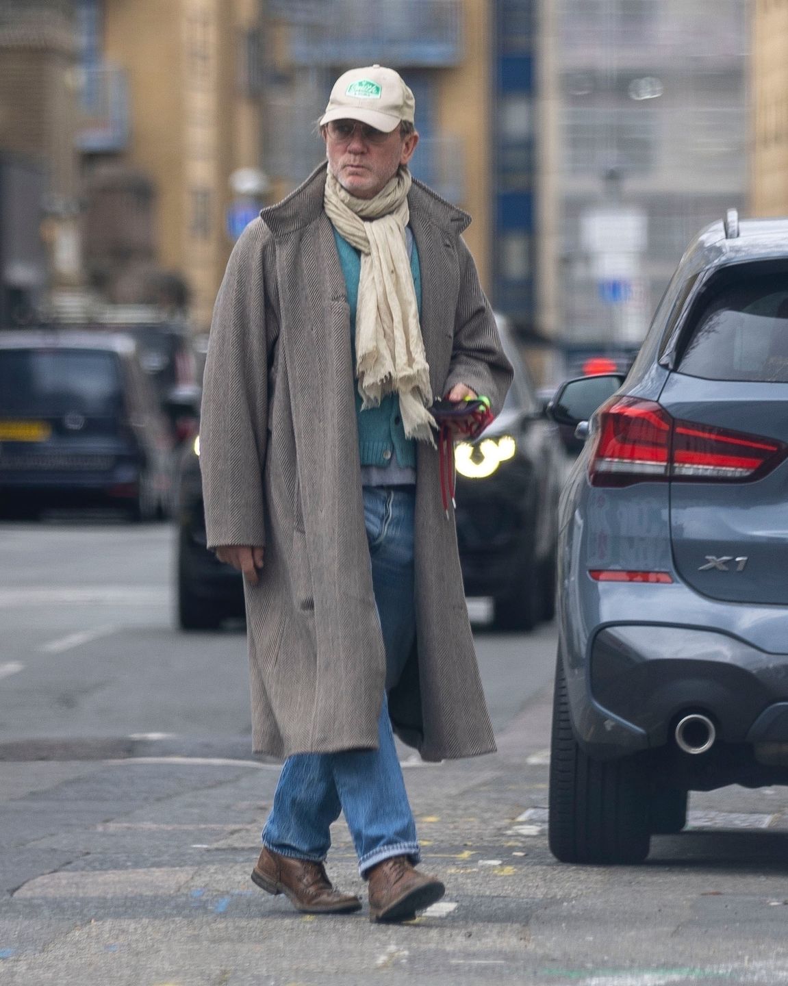 Daniel Craig