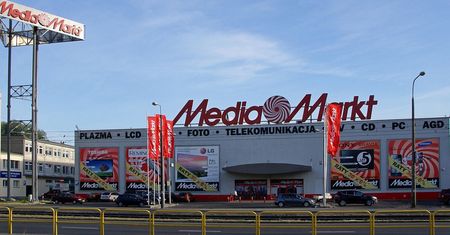 Telefon za mniej niż 500 zł. Taniej w Media Markt