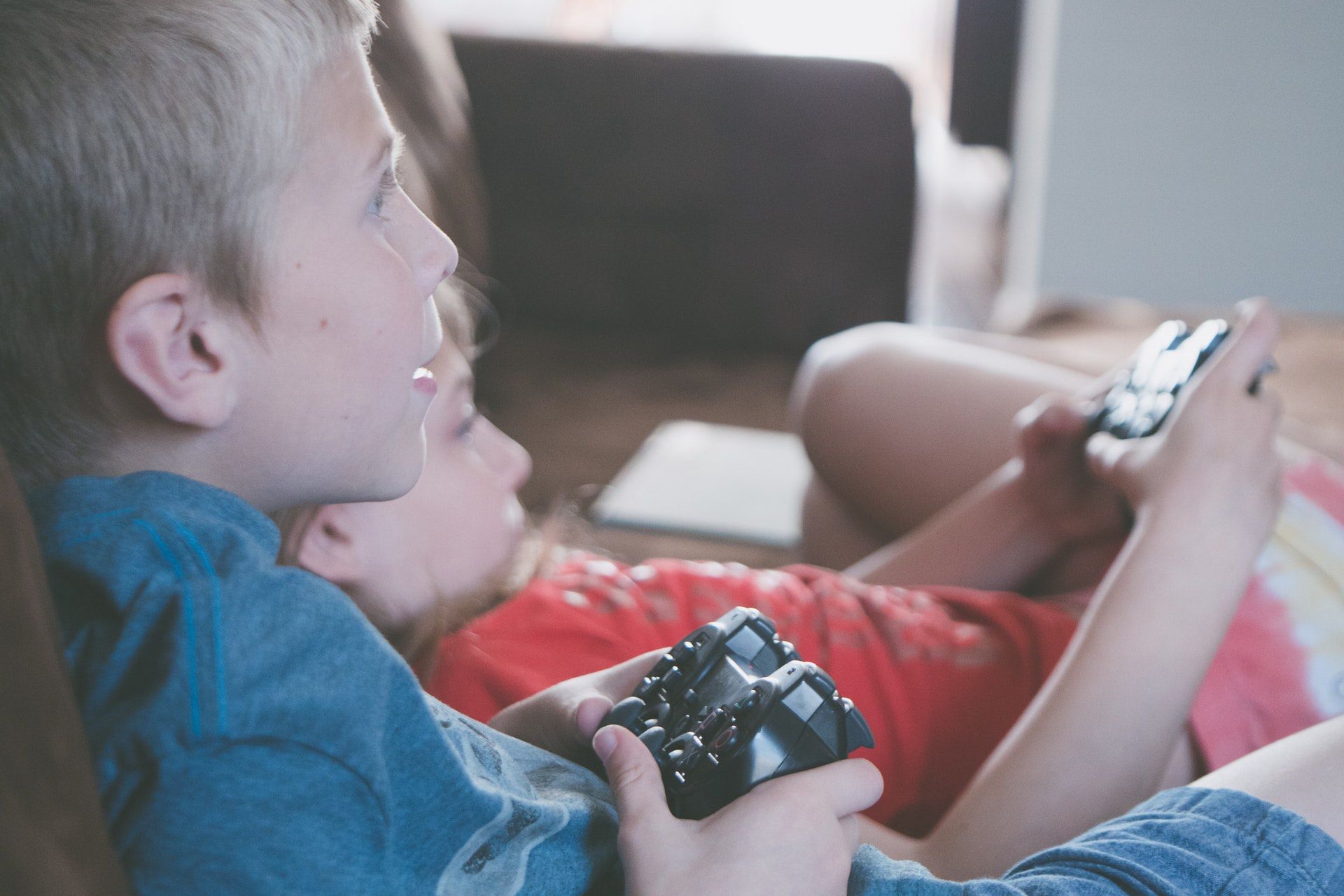dzieci gry komputerowe gaming