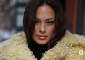 Ashley Graham pokazała, jak karmi piersią. Wywołała poruszenie wśród fanów