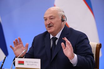 Białoruś musi przyjąć każdą pomoc. "Walczy o gospodarcze przeżycie"