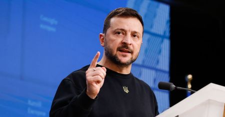 Budżet Ukrainy z podpisem Zełenskiego. Aż 60 proc. wydatków na jeden cel