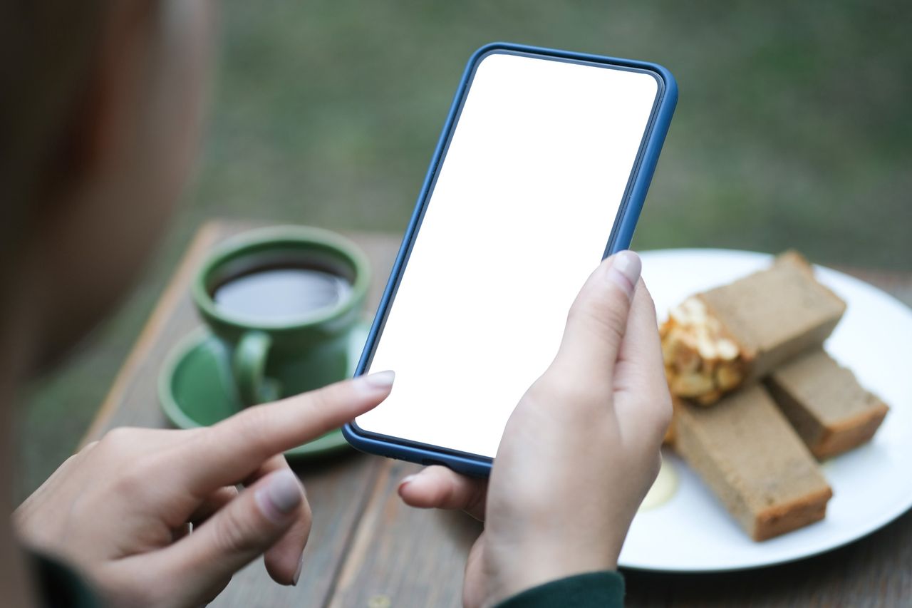 Jaki telefon z dobrą baterią wybrać?