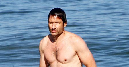 Duchovny bez koszulki