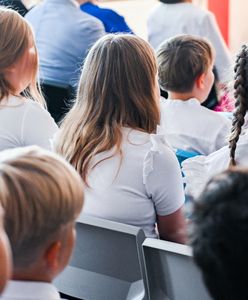 Kontrowersje wokół akcji dyskontu. Uzależniają oceny od zakupów