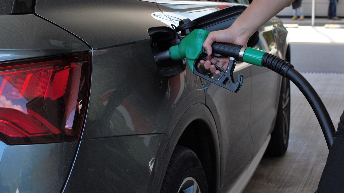 Lać i jeździć? Na razie tak, ale złe wieści pewnie dopiero nadejdą