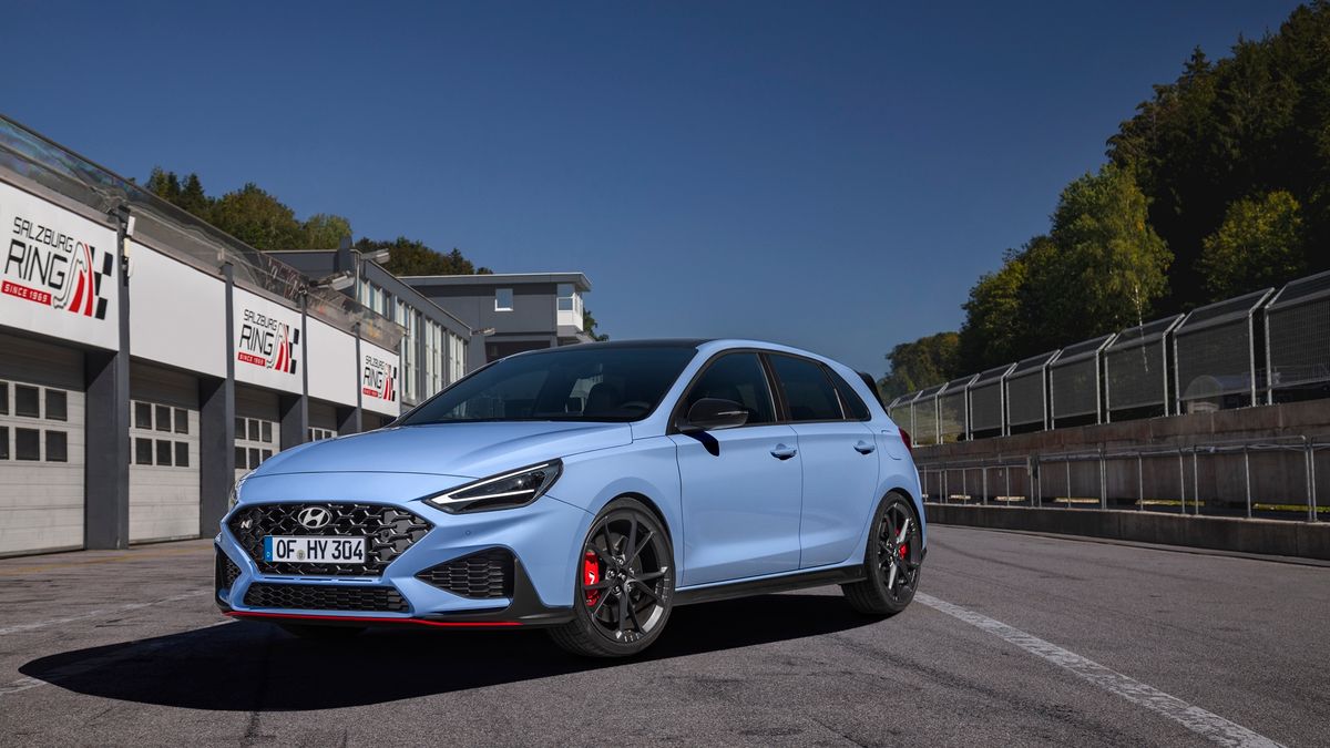 Hyundai i30 N Performance na rok 2021 przeszedł delikatne, ale istotne zmiany.