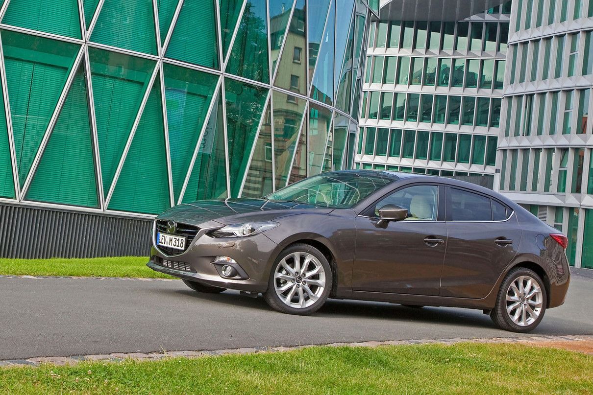 Nowa Mazda3 sedan w pełnej krasie [galeria] 12