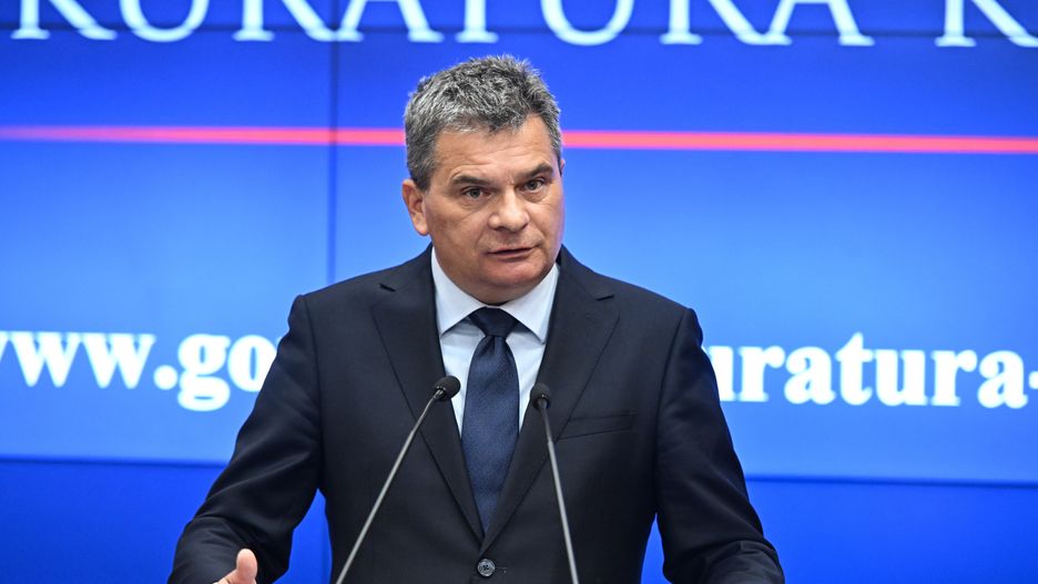Dariusz Korneluk
Radek Pietruszka
konferencja, prasowa, prokurator krajowy, prokuratura, romanowski, romanowskiego, konferencja konferencji, prasowa prasowej