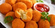 To jest hit! Zamiast frytek zrób smażone ziemniaczane kuleczki