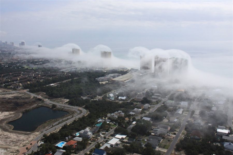 Mgliste tsunami zaatakowało Florydę