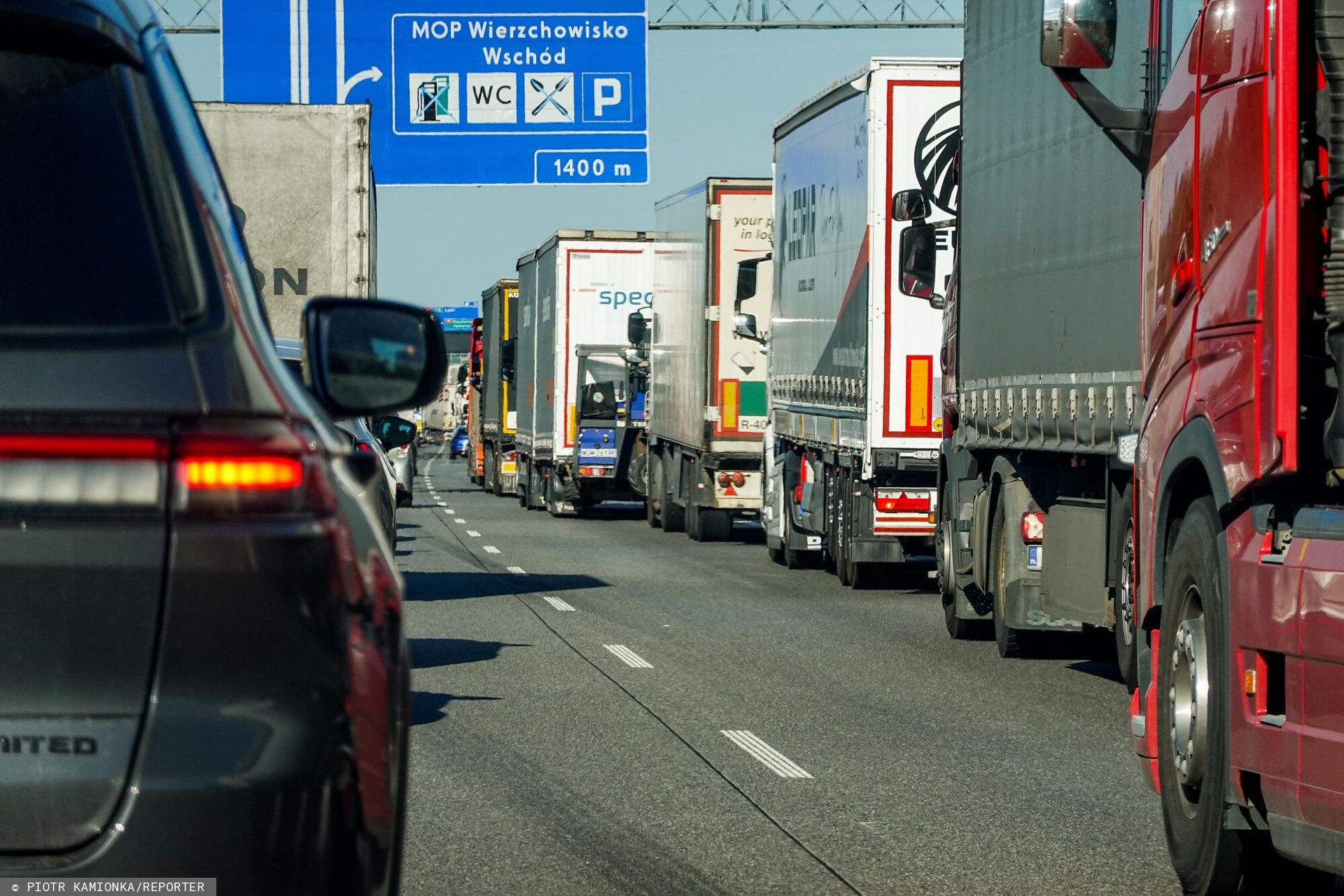 A4 pod Wrocławiem w chaosie: 25-kilometrowe korki, narkotyki w bagażniku i blokada trzech pasów