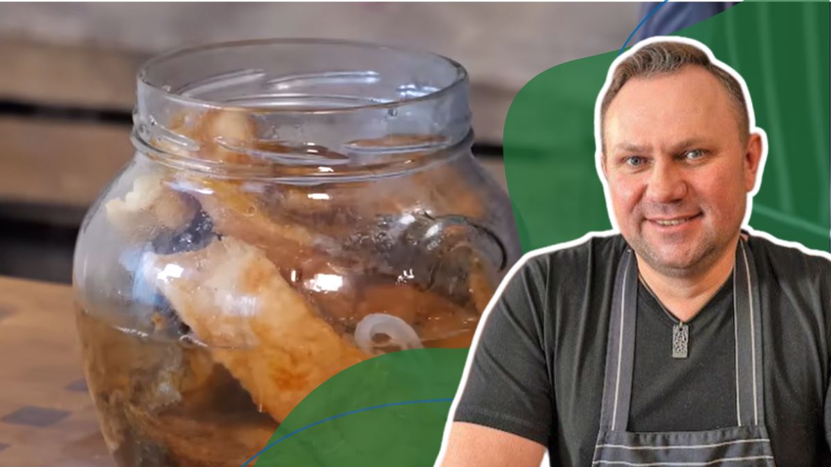 Strzelczyk pokazuje krok po kroku jak zrobić karpia w occie